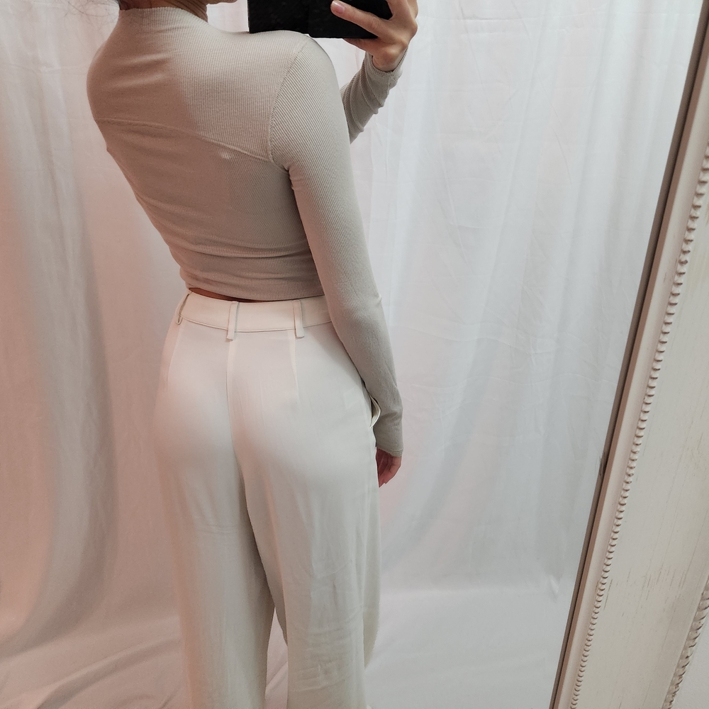 Joah Brown Ribbed Tan Top - Picture 4 of 10